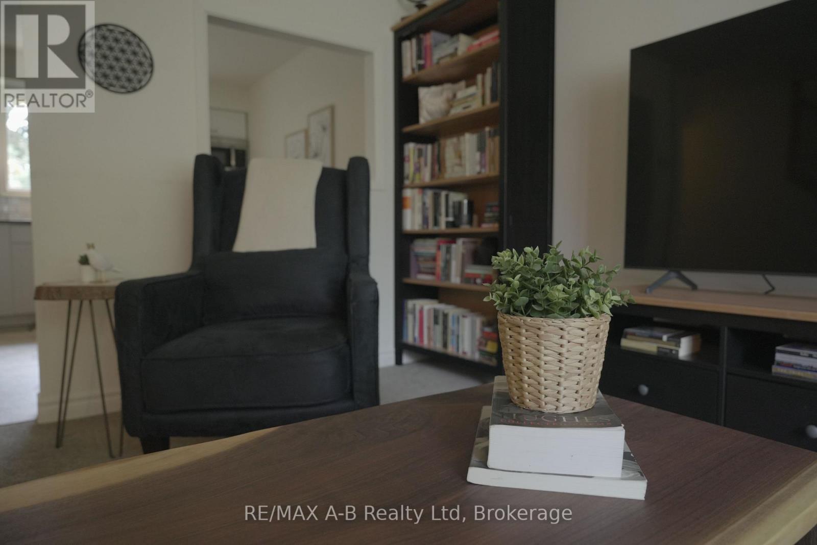 A - 175 Vermont Street, Waterloo, Ontario  N2J 2M9 - Photo 6 - X12480134
