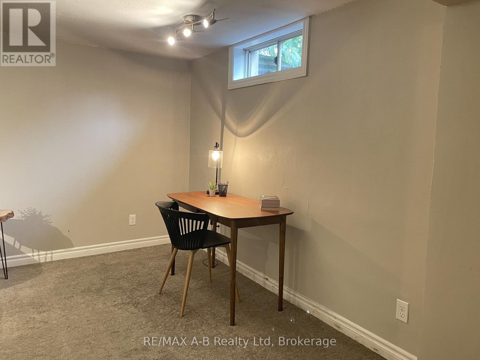 A - 175 Vermont Street, Waterloo, Ontario  N2J 2M9 - Photo 30 - X12480134