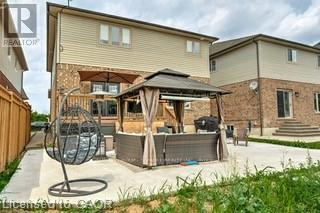 12 Mitten Court, Hamilton, Ontario  L8W 0B3 - Photo 4 - X12479984