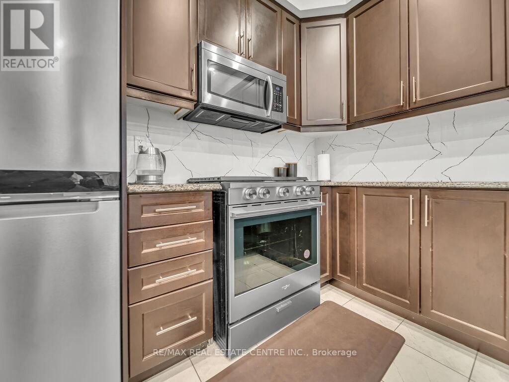 19 Pickett Place, Cambridge, Ontario  N3E 0B4 - Photo 15 - X12480002