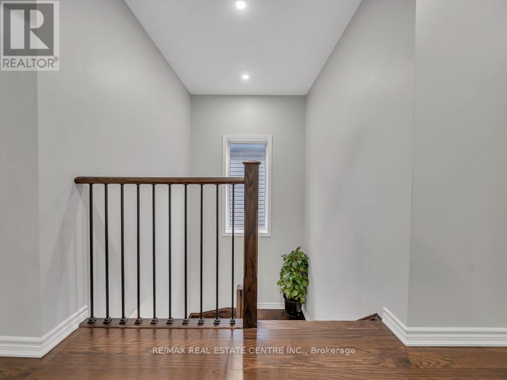 19 Pickett Place, Cambridge, Ontario  N3E 0B4 - Photo 22 - X12480002