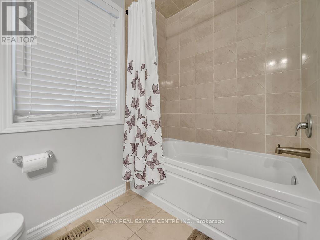 19 Pickett Place, Cambridge, Ontario  N3E 0B4 - Photo 33 - X12480002