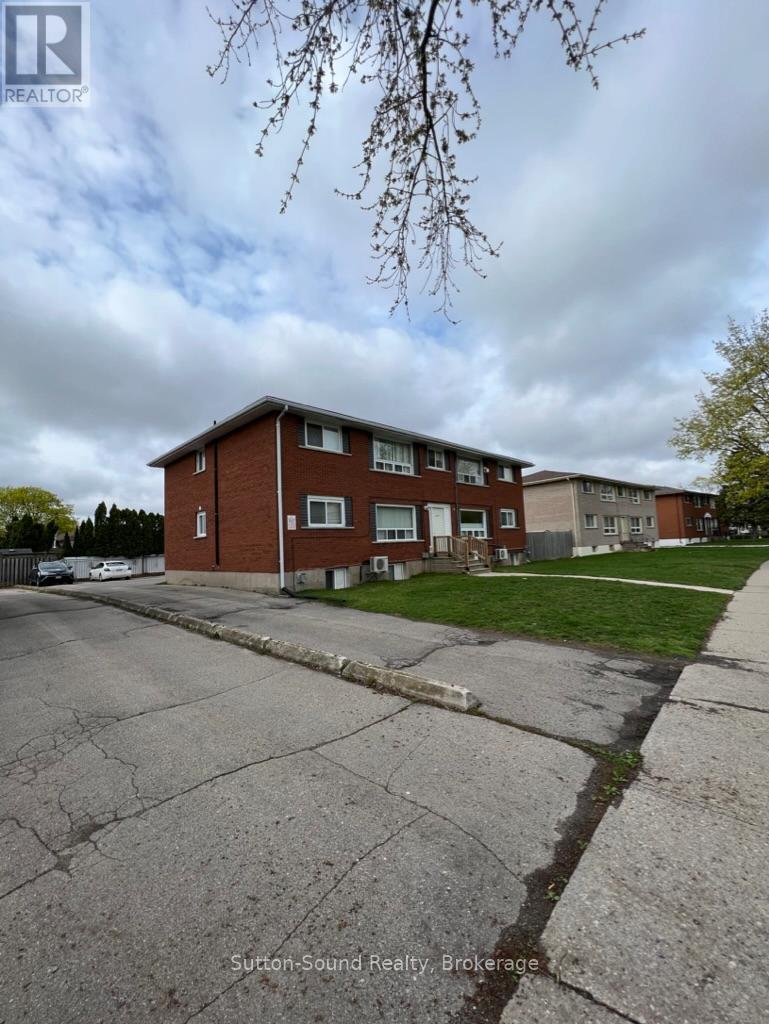 4 - 619 Grey Street, Brantford, Ontario  N3S 4Y2 - Photo 3 - X12480145
