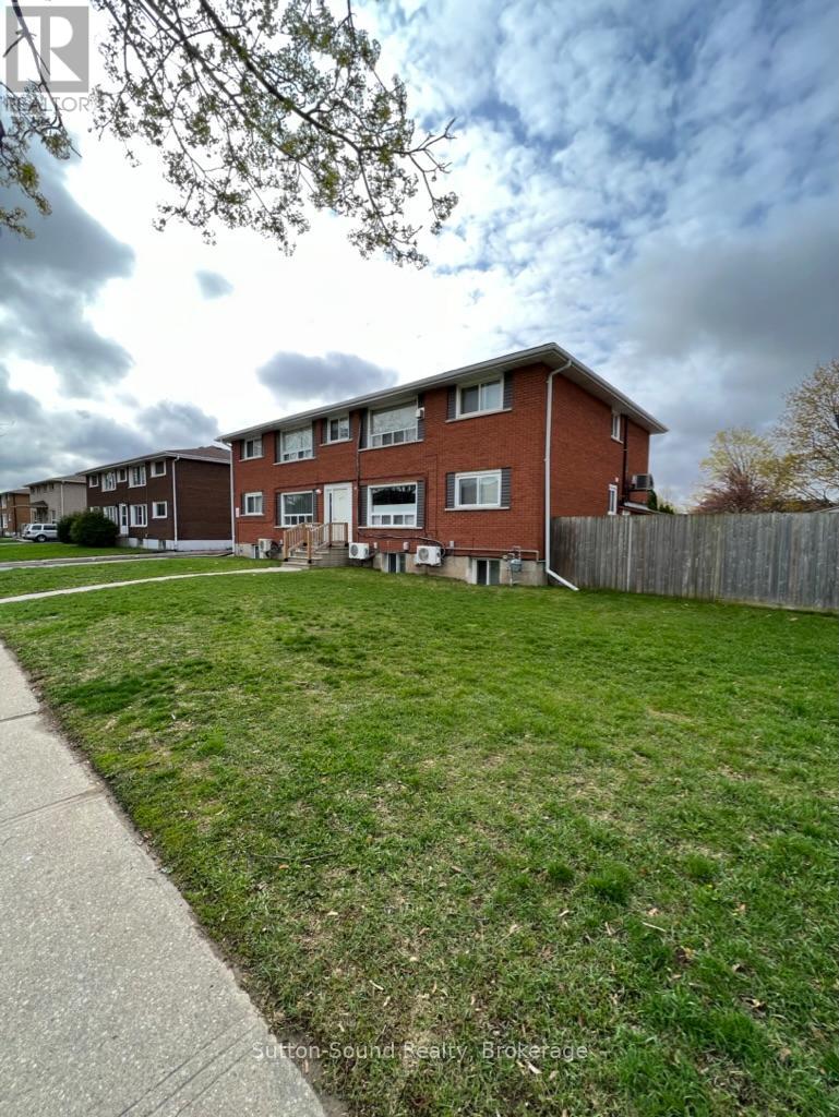 4 - 619 Grey Street, Brantford, Ontario  N3S 4Y2 - Photo 2 - X12480145