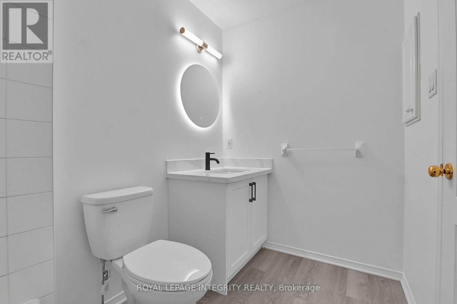 137 Tall Oak Private, Ottawa, Ontario  K1G 6T3 - Photo 26 - X12476551