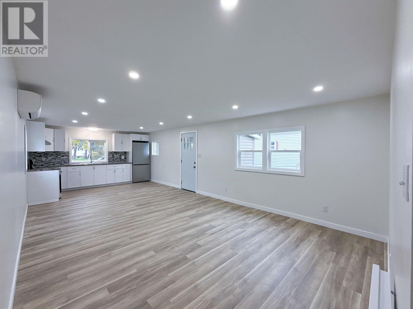 21 Park Avenue, Charlottetown, Prince Edward Island  C1A 6R4 - Photo 10 - 202526522