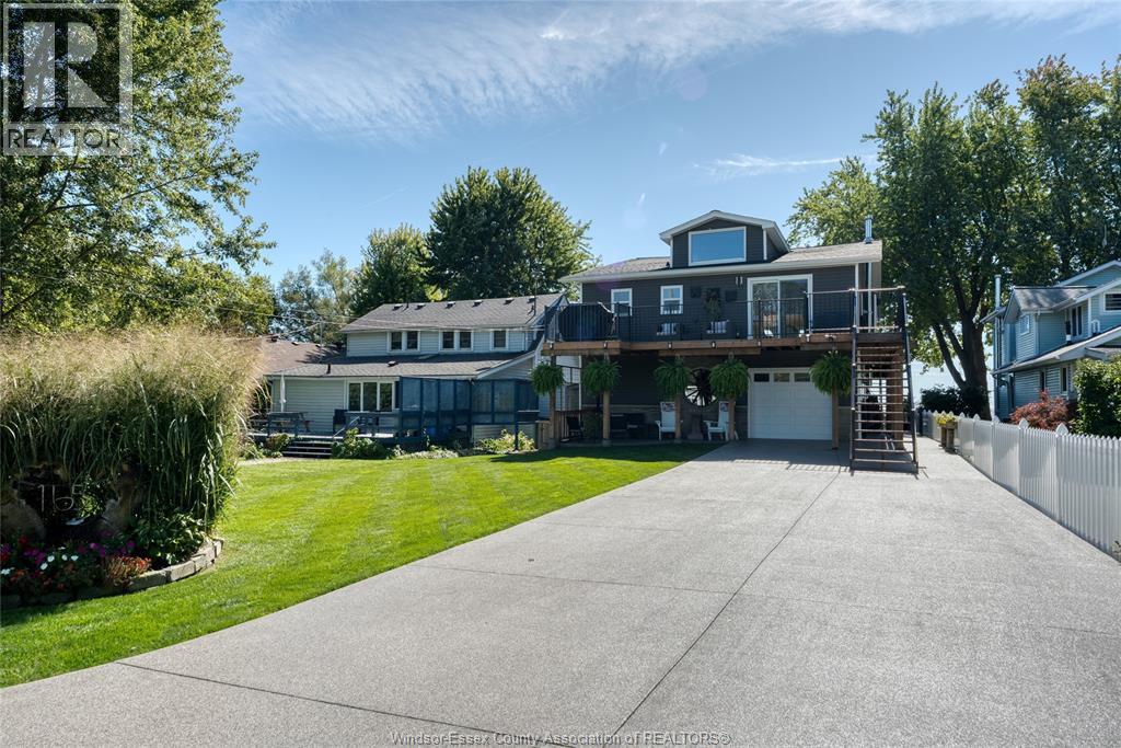 165 Lakeside Drive, Amherstburg, Ontario  N0R 1G0 - Photo 2 - 25027076