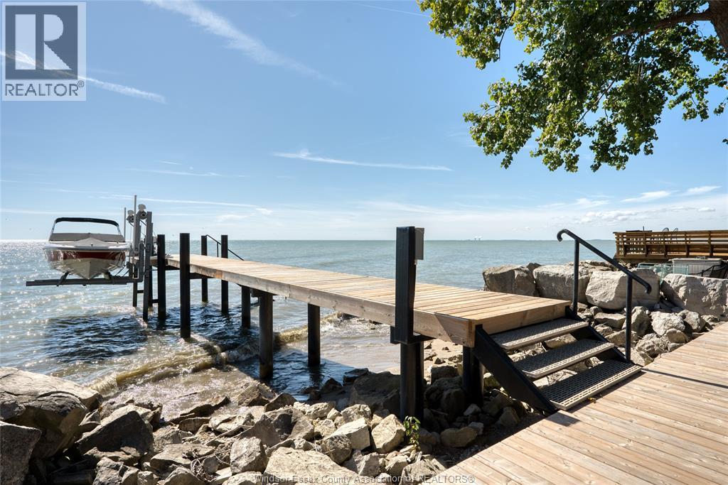165 Lakeside Drive, Amherstburg, Ontario  N0R 1G0 - Photo 36 - 25027076