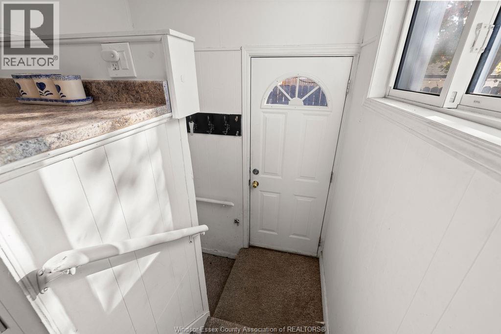 1851 Hickory, Windsor, Ontario  N8W 3X3 - Photo 11 - 25027077