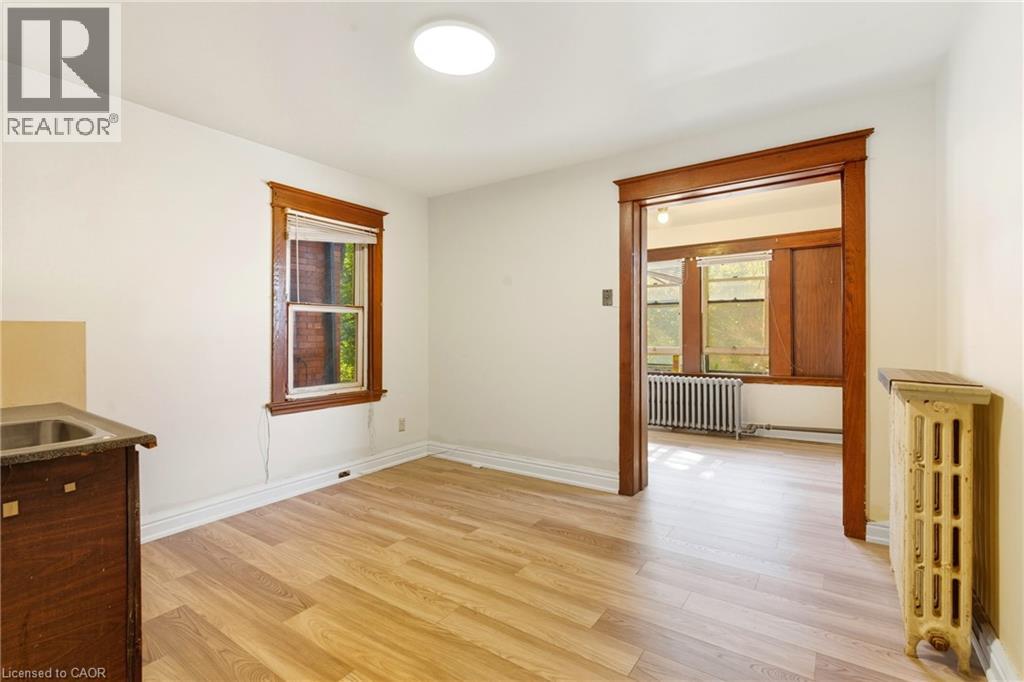 11 Holton Avenue S, Hamilton, Ontario  L8M 2L3 - Photo 21 - 40775242