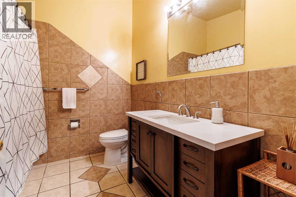 4440 Namaka Crescent Nw, Calgary, Alberta  T2K 2H6 - Photo 9 - A2240942