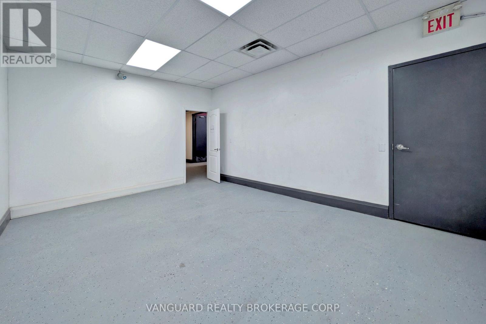 1b - 8 Cadetta Road, Brampton, Ontario  L6P 0X4 - Photo 41 - W12476913