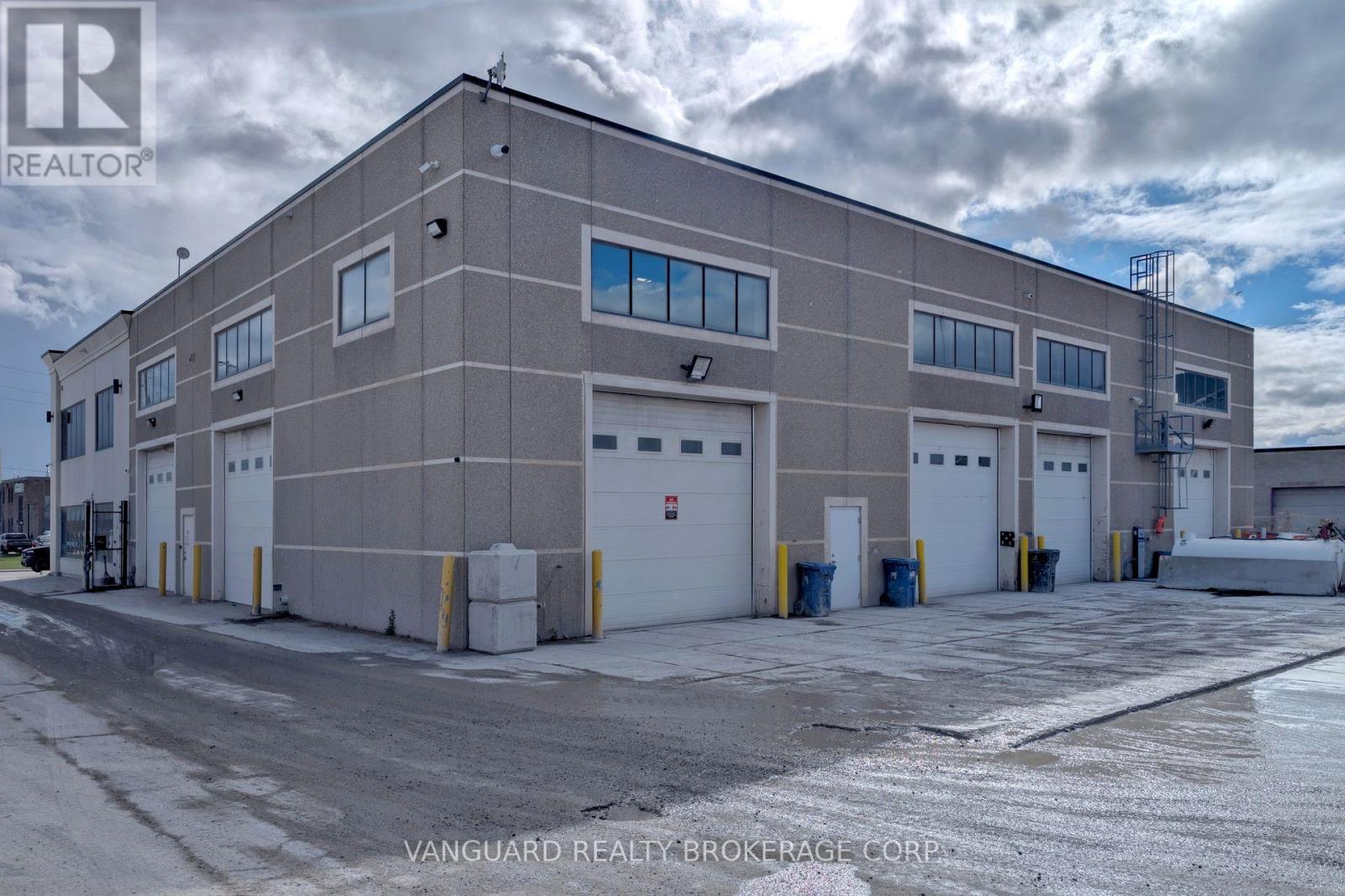 1b - 8 Cadetta Road, Brampton, Ontario  L6P 0X4 - Photo 47 - W12476913