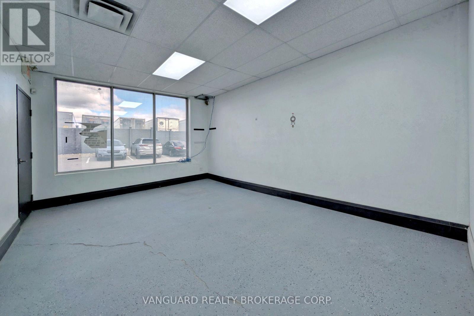 1b - 8 Cadetta Road, Brampton, Ontario  L6P 0X4 - Photo 39 - W12476913