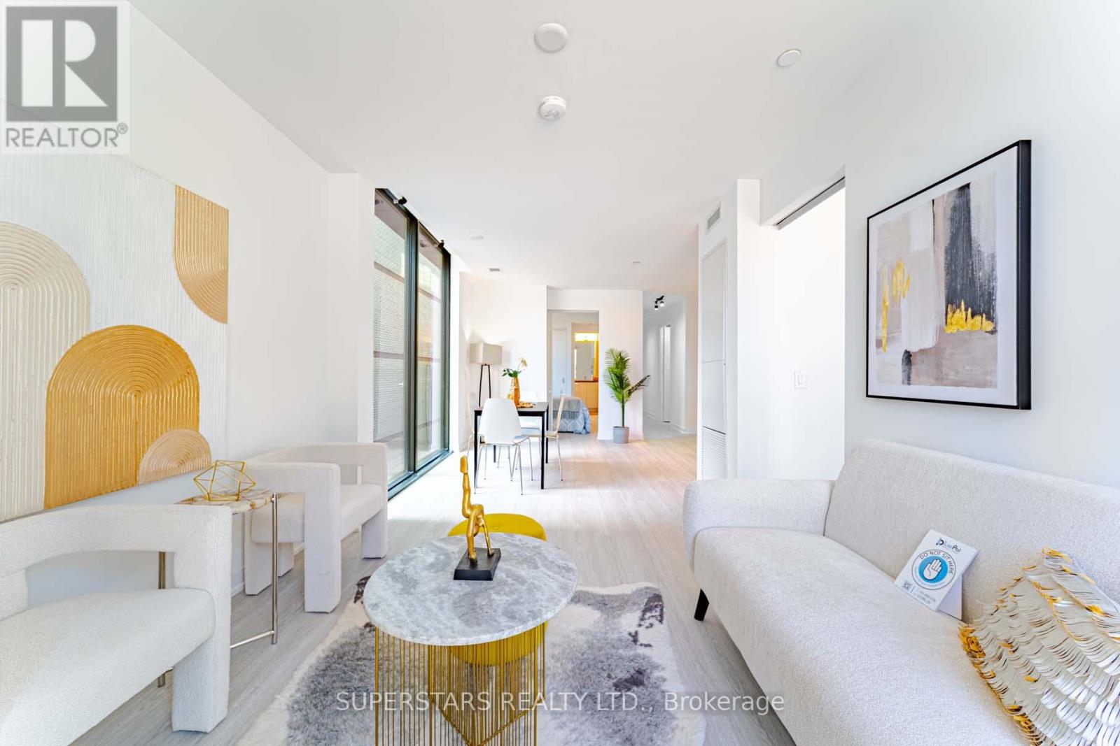 717 - 195 Mccaul Street, Toronto, Ontario  M5T 0E5 - Photo 4 - C12446894