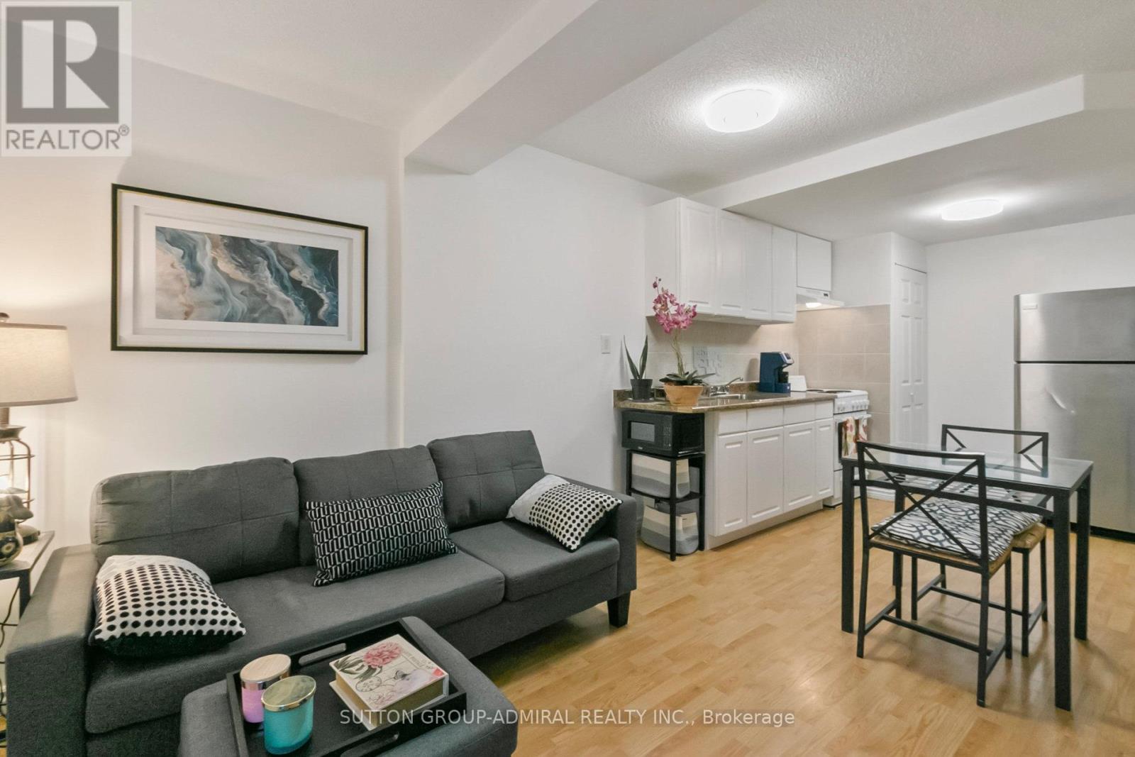 305 - 88 Charles Street, Toronto (Church-Yonge Corridor), Ontario  M4Y 2W7 - Photo 13 - C12475208