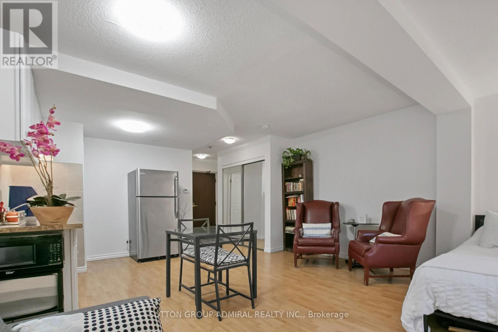 305 - 88 Charles Street, Toronto (Church-Yonge Corridor), Ontario  M4Y 2W7 - Photo 18 - C12475208