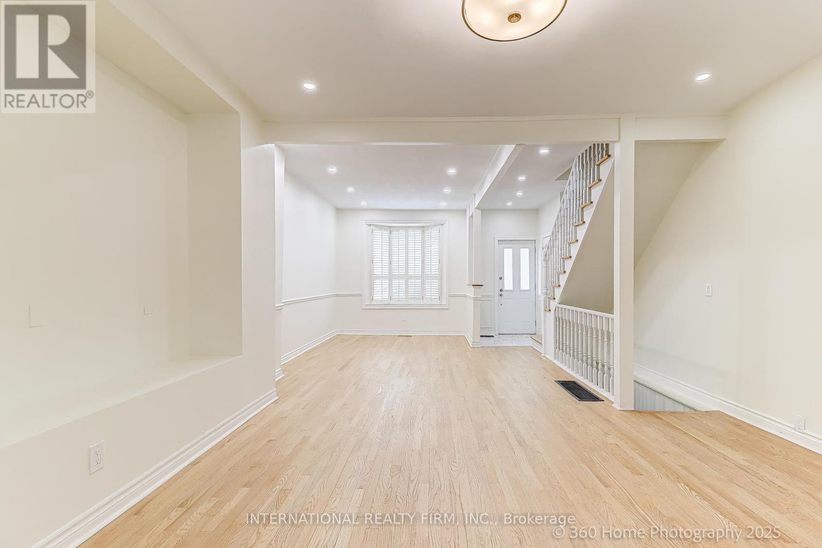 337 Glen Road, Toronto (Rosedale-Moore Park), Ontario  M4W 2X4 - Photo 10 - C12477211