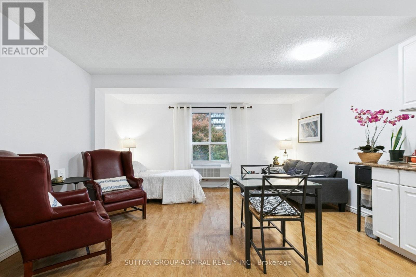 305 - 88 Charles Street, Toronto (Church-Yonge Corridor), Ontario  M4Y 2W7 - Photo 5 - C12475208