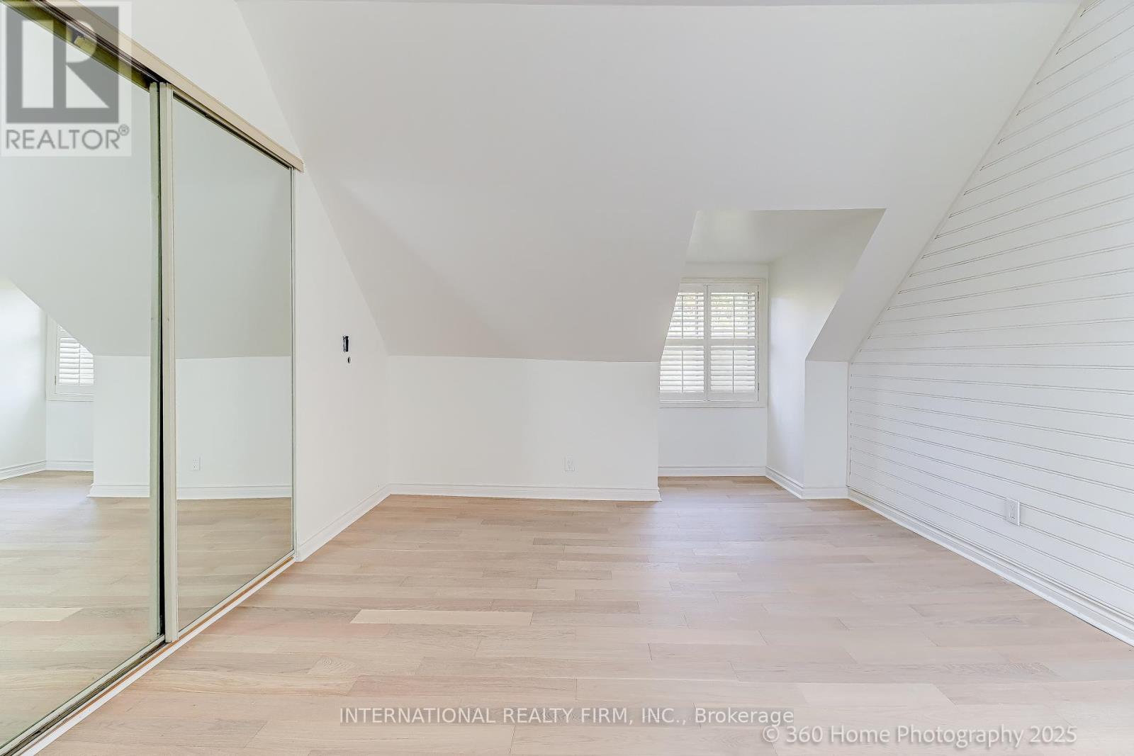 337 Glen Road, Toronto (Rosedale-Moore Park), Ontario  M4W 2X4 - Photo 17 - C12477211