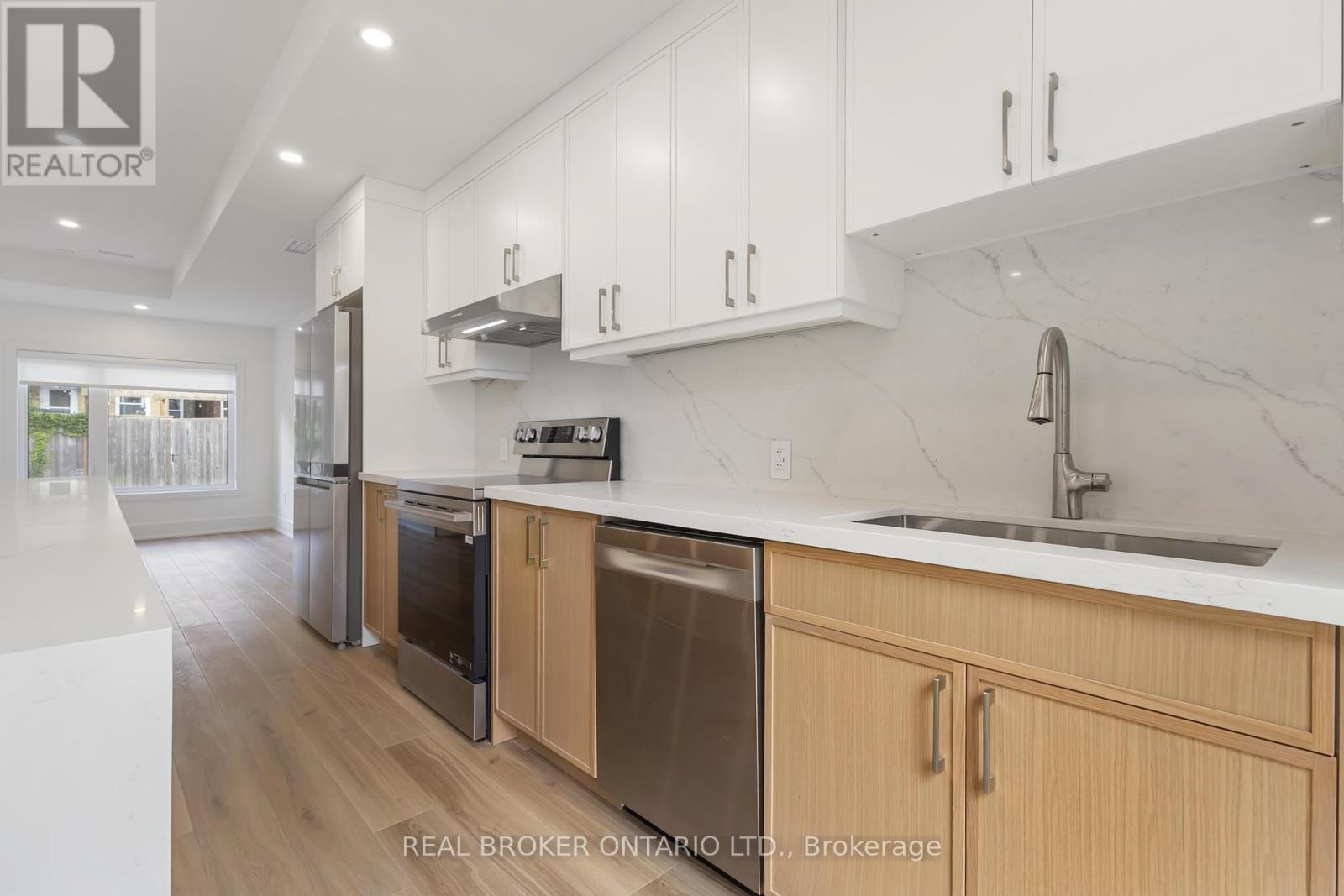 Unit L - 72 Jones Avenue, Toronto, Ontario  M4M 2Z8 - Photo 13 - E12459243