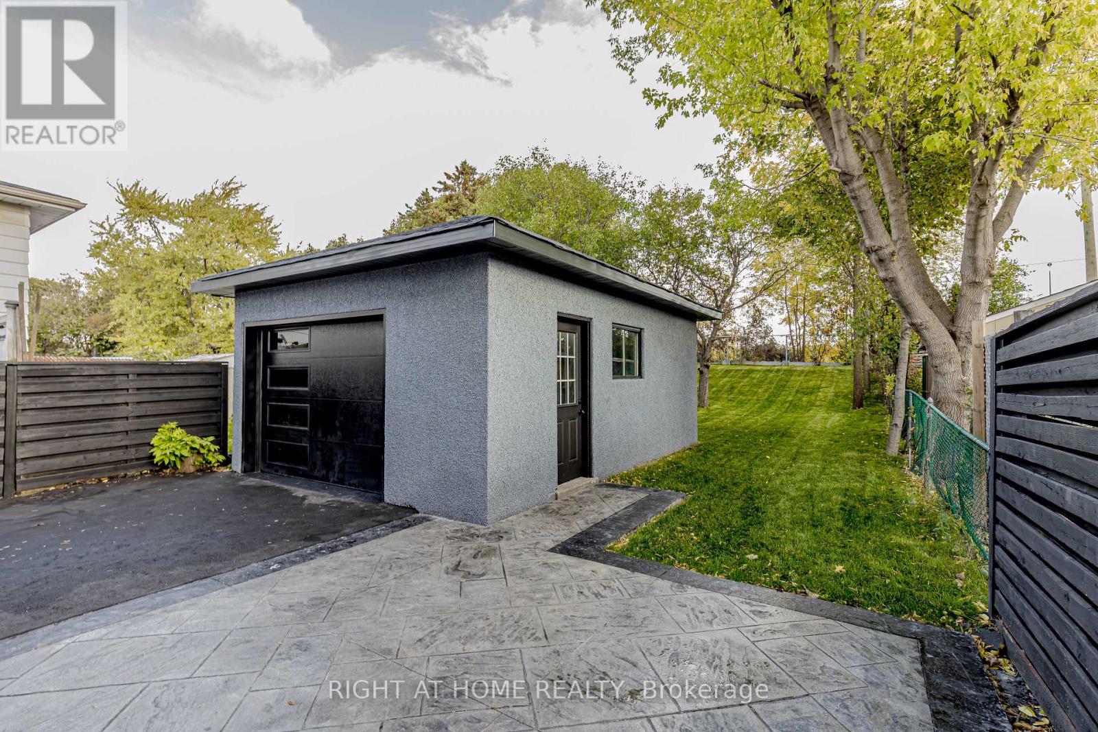 179 Archdekin Drive, Brampton, Ontario  L6V 1Y8 - Photo 47 - W12465631