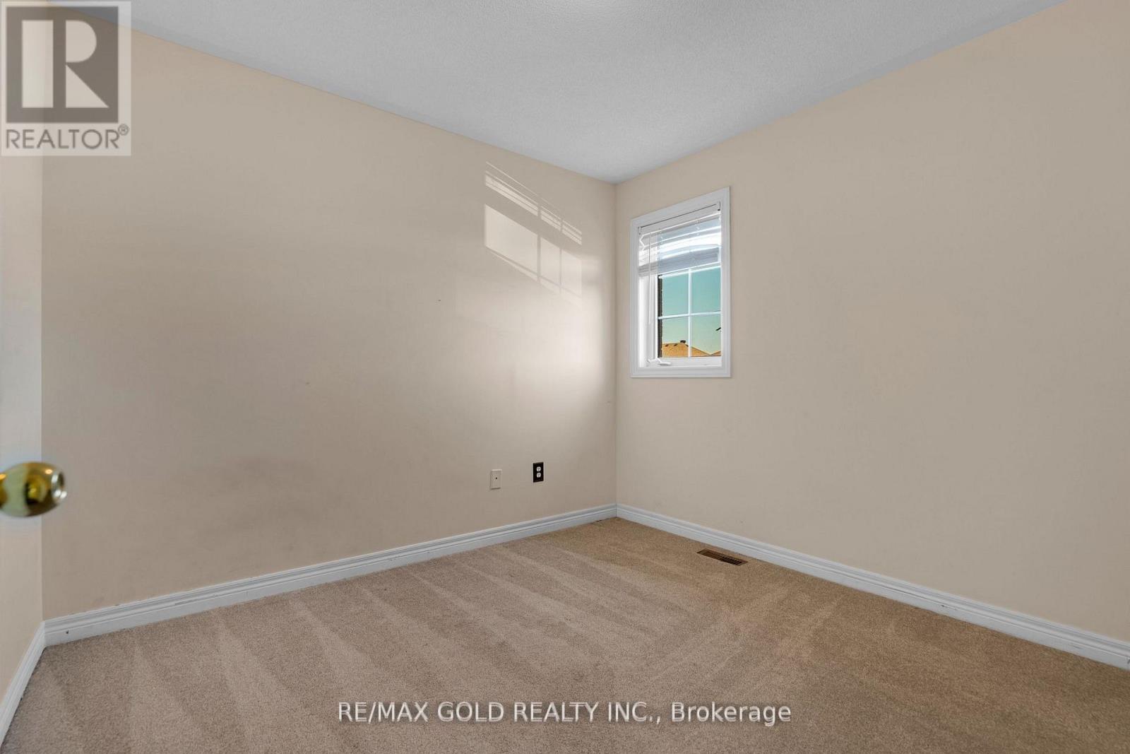 41 Fallstar Crescent, Brampton, Ontario  L7A 2J6 - Photo 28 - W12475081