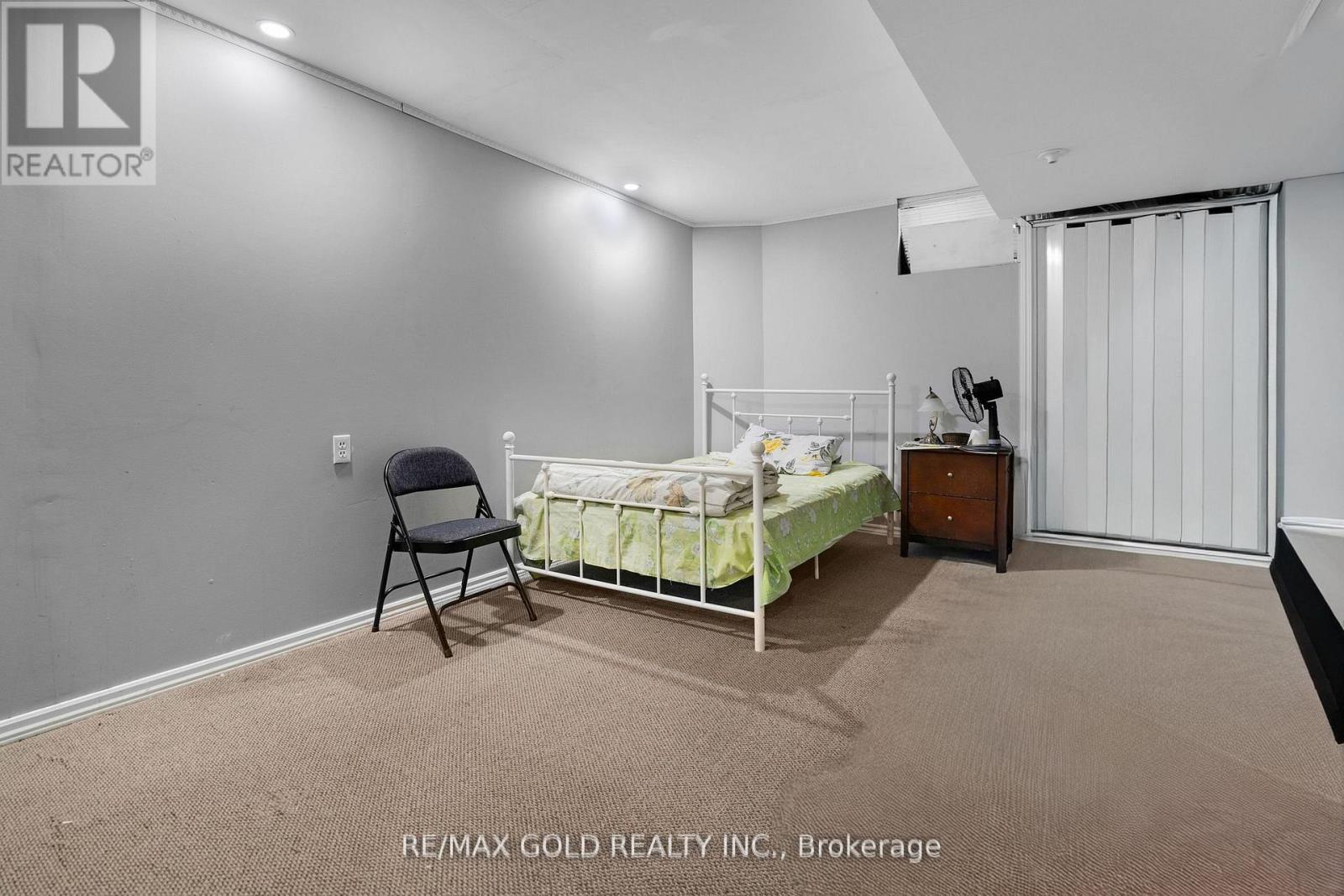 41 Fallstar Crescent, Brampton, Ontario  L7A 2J6 - Photo 35 - W12475081