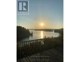 12 ISLAND M, Muskoka Lakes, Ontario
