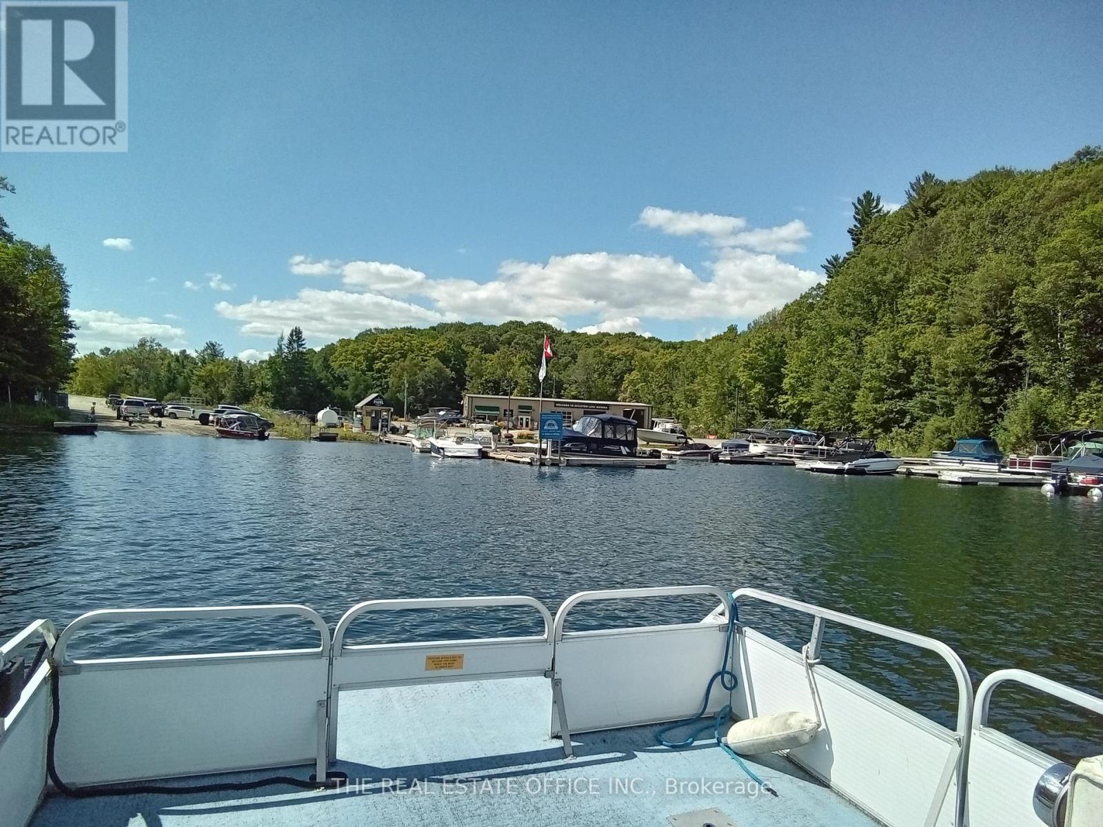 12 Island M, Muskoka Lakes (Watt), Ontario  P0B 1M0 - Photo 18 - X12371437