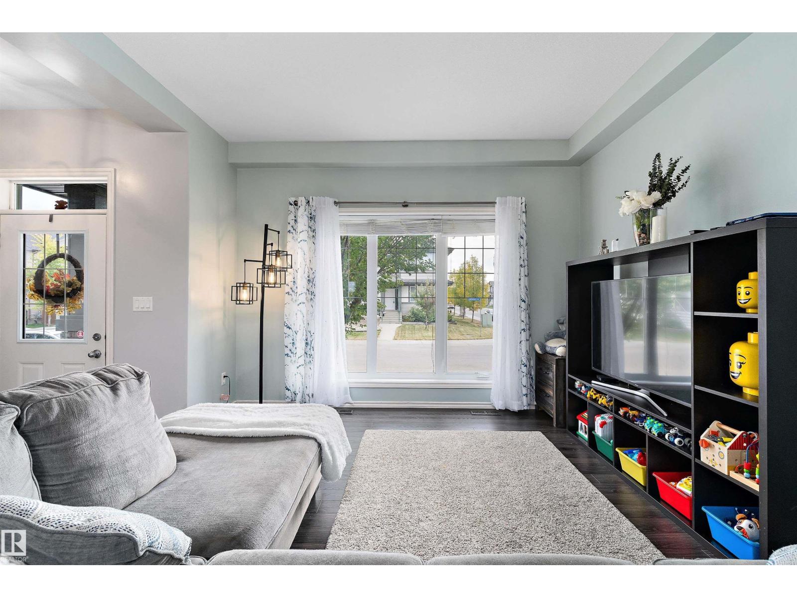 166 Kirpatrick Wy, Leduc, Alberta  T9E 0Z2 - Photo 4 - E4460075