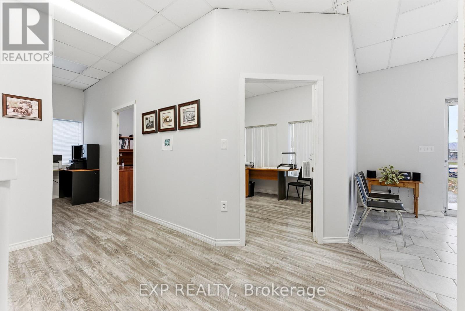 145 Industrial Boulevard, Greater Napanee (Greater Napanee), Ontario  K7R 3Z2 - Photo 27 - X12480232