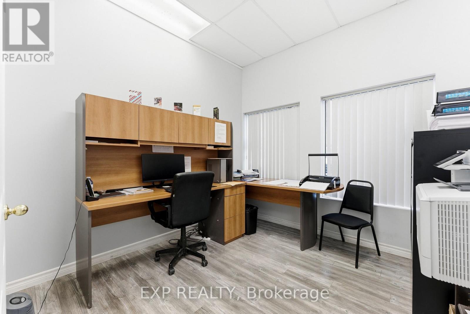 145 Industrial Boulevard, Greater Napanee (Greater Napanee), Ontario  K7R 3Z2 - Photo 28 - X12480232