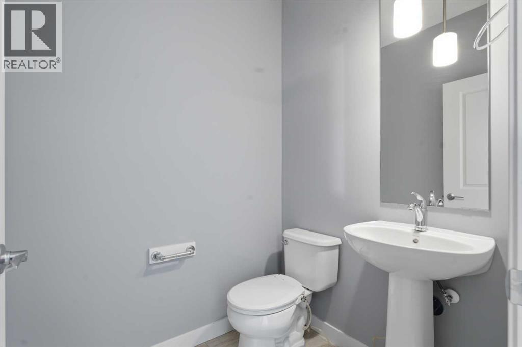 36 Howse Drive Ne, Calgary, Alberta  T3P 0V4 - Photo 14 - A2266078