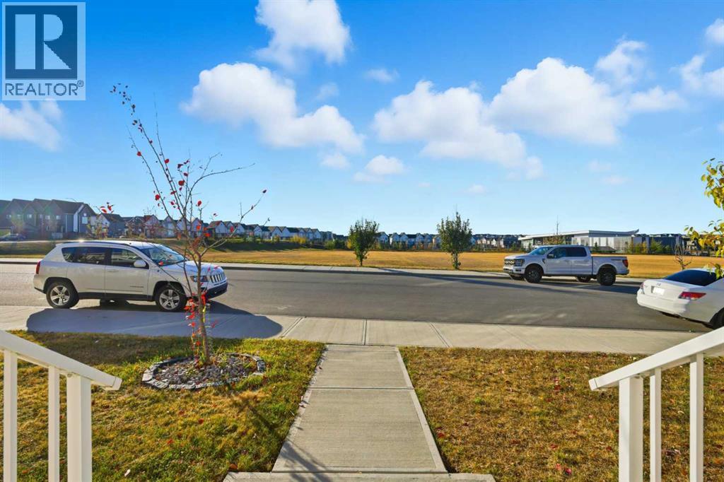 36 Howse Drive Ne, Calgary, Alberta  T3P 0V4 - Photo 2 - A2266078