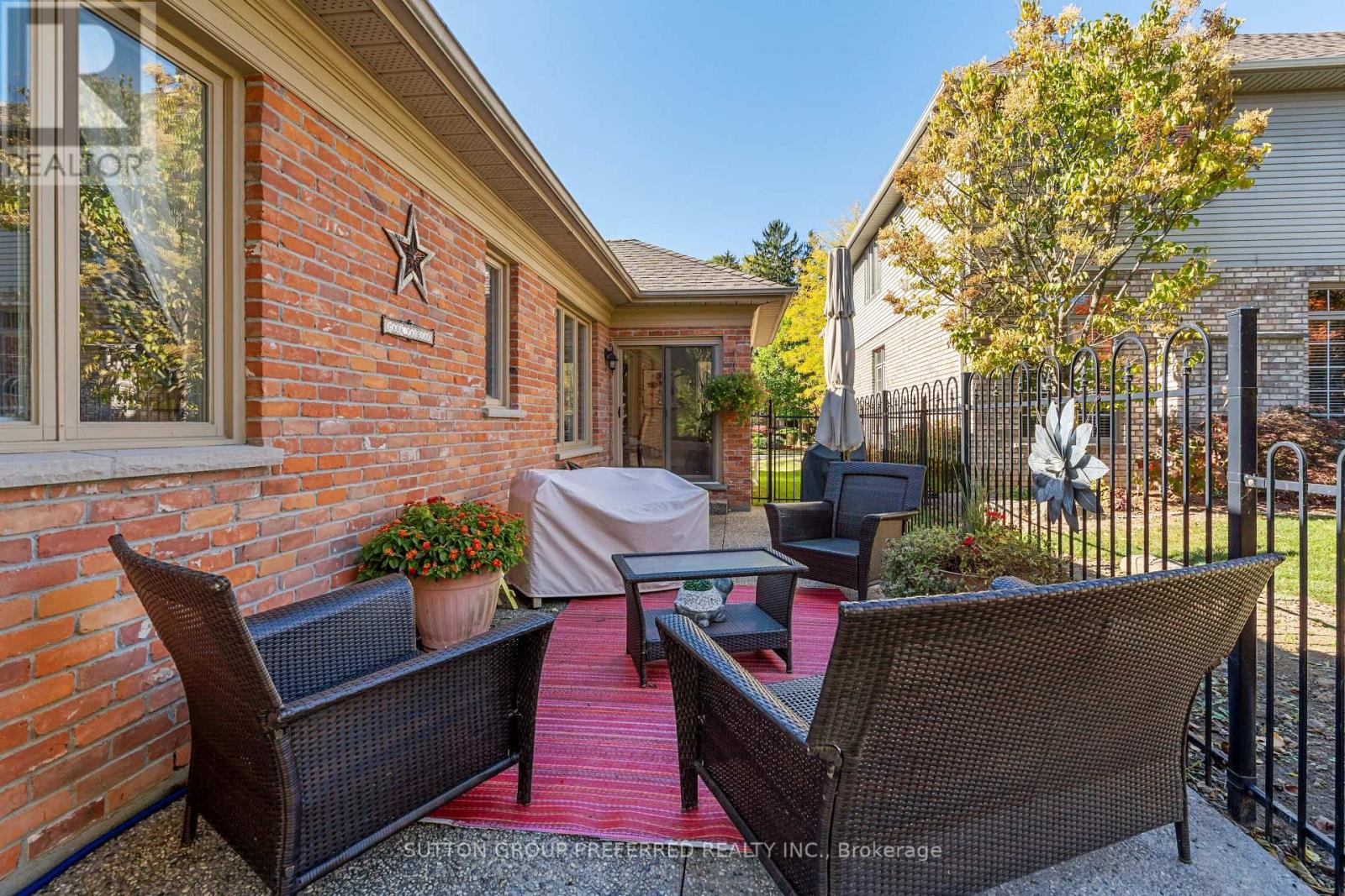 31 Havenwood Way, London North, Ontario  N6H 5B8 - Photo 39 - X12480227