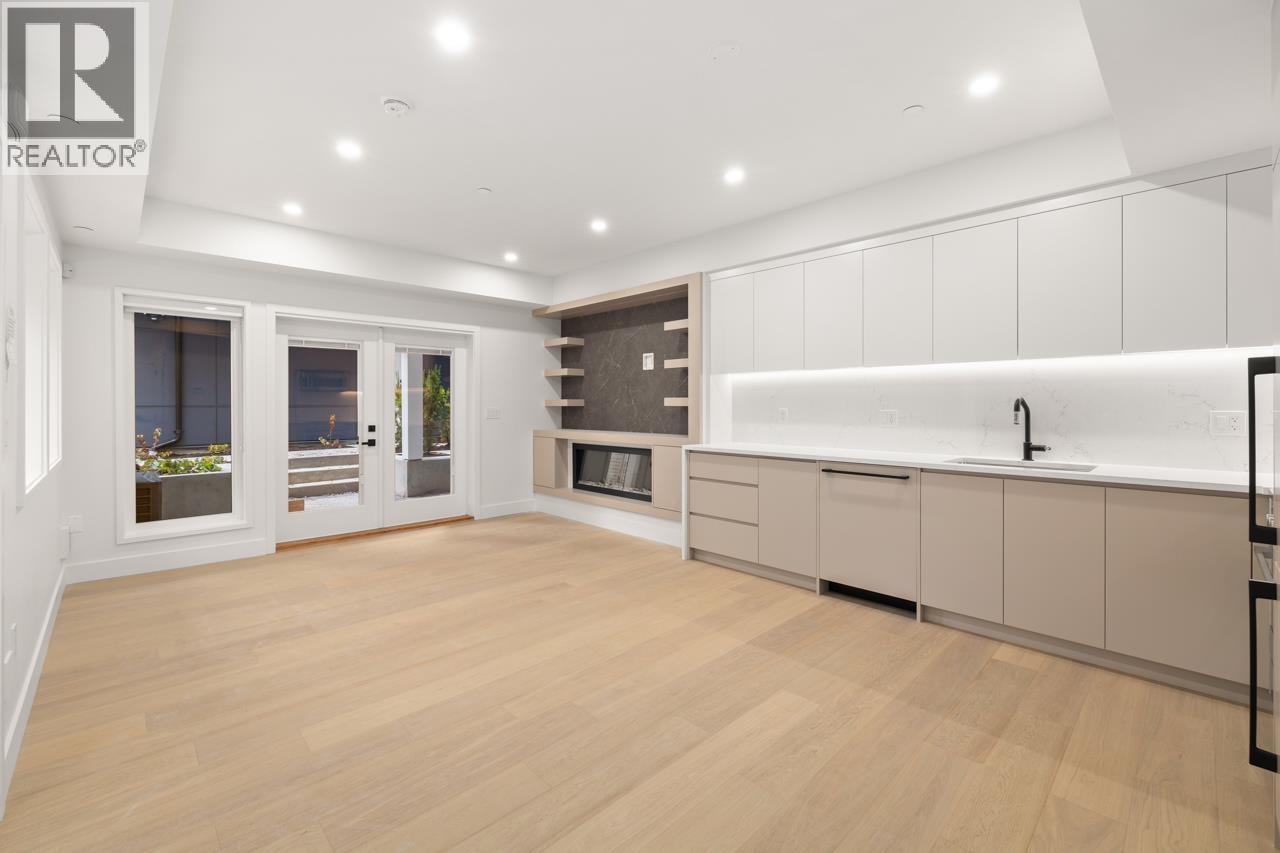 2438 W 49th Avenue, Vancouver, British Columbia  V6M 2V3 - Photo 13 - R3061611