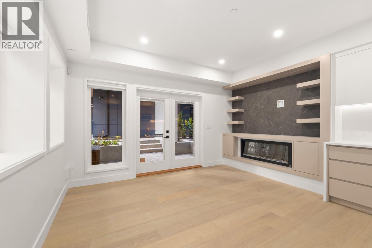 2438 W 49th Avenue, Vancouver, British Columbia  V6M 2V3 - Photo 6 - R3061611