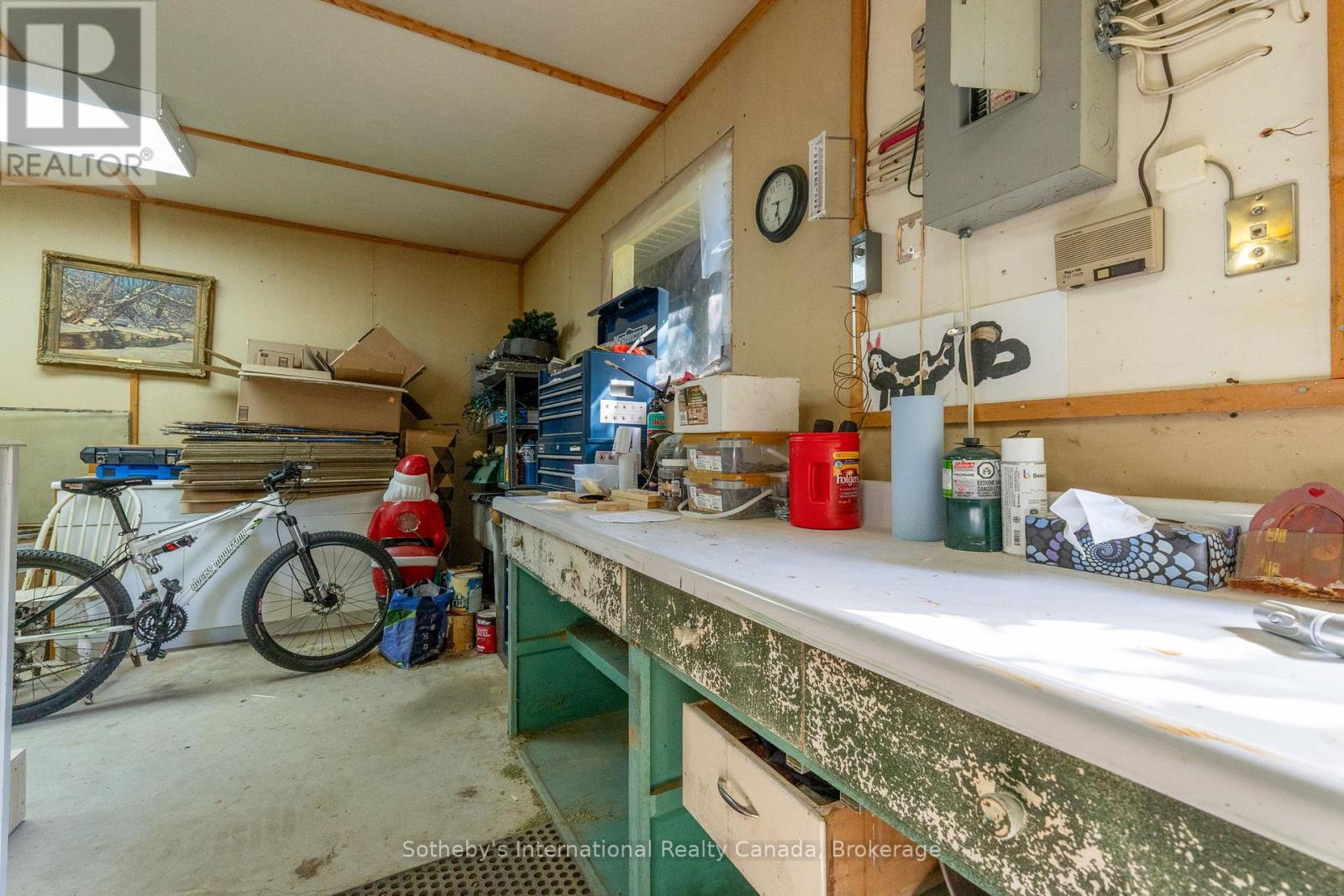 12 Elizabeth Street W, Clearview, Ontario  L0M 1G0 - Photo 45 - S12480259