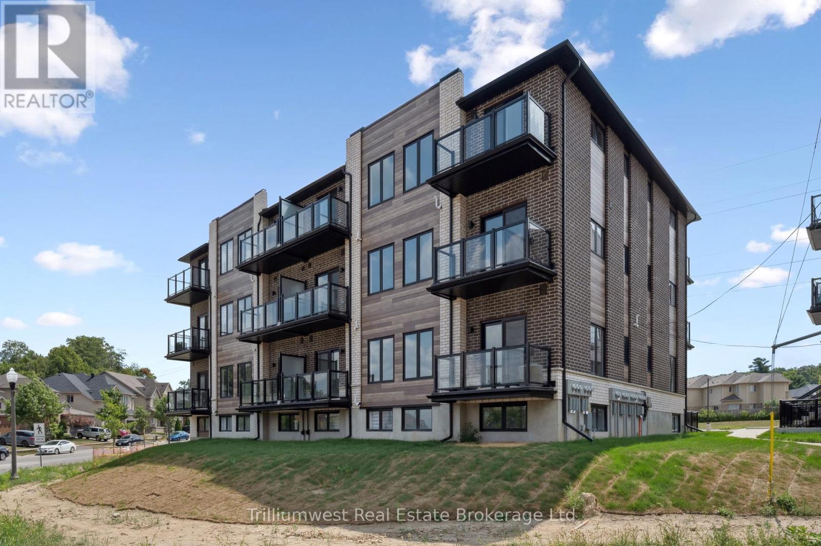 34 - 10 South Creek Drive, Kitchener, Ontario  N2R 1N3 - Photo 20 - X12480198
