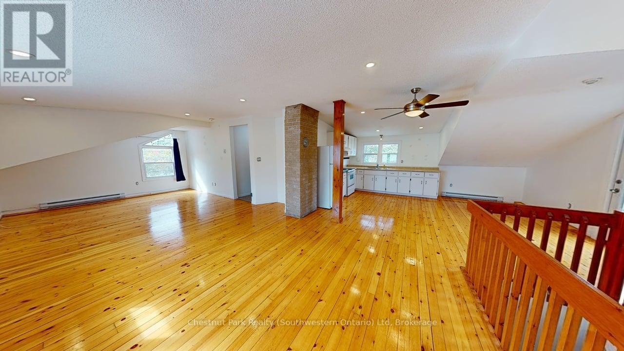 UPPER - 128 MAIN STREET N, Guelph/Eramosa, Ontario