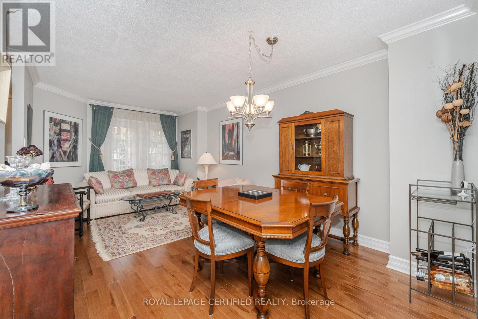 11 Longboat Avenue, Toronto, Ontario  M5A 4C9 - Photo 12 - C12480044