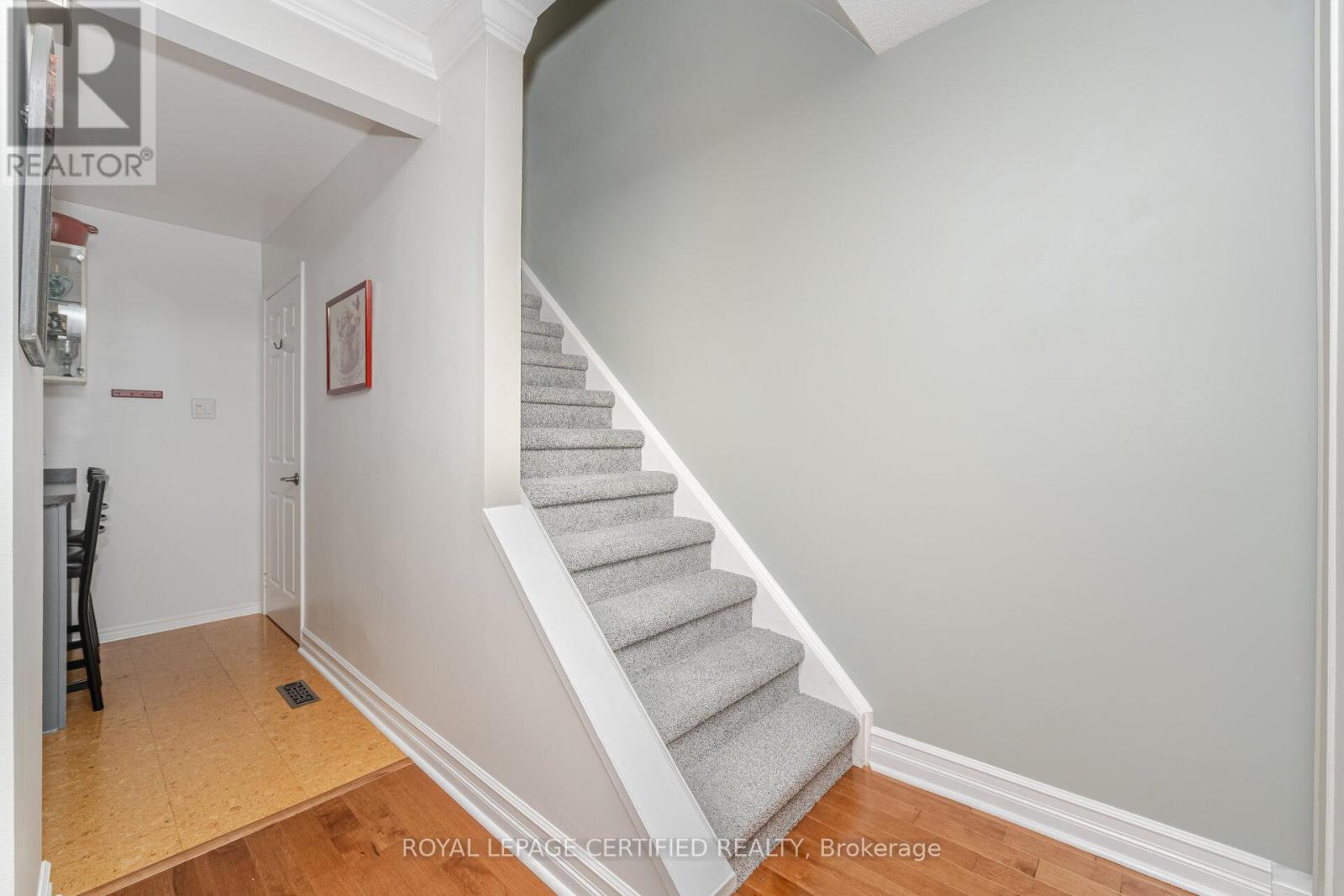 11 Longboat Avenue, Toronto, Ontario  M5A 4C9 - Photo 18 - C12480044