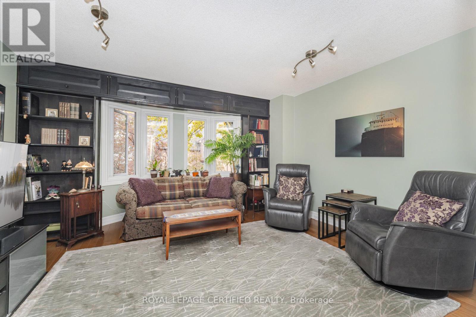 11 Longboat Avenue, Toronto, Ontario  M5A 4C9 - Photo 20 - C12480044