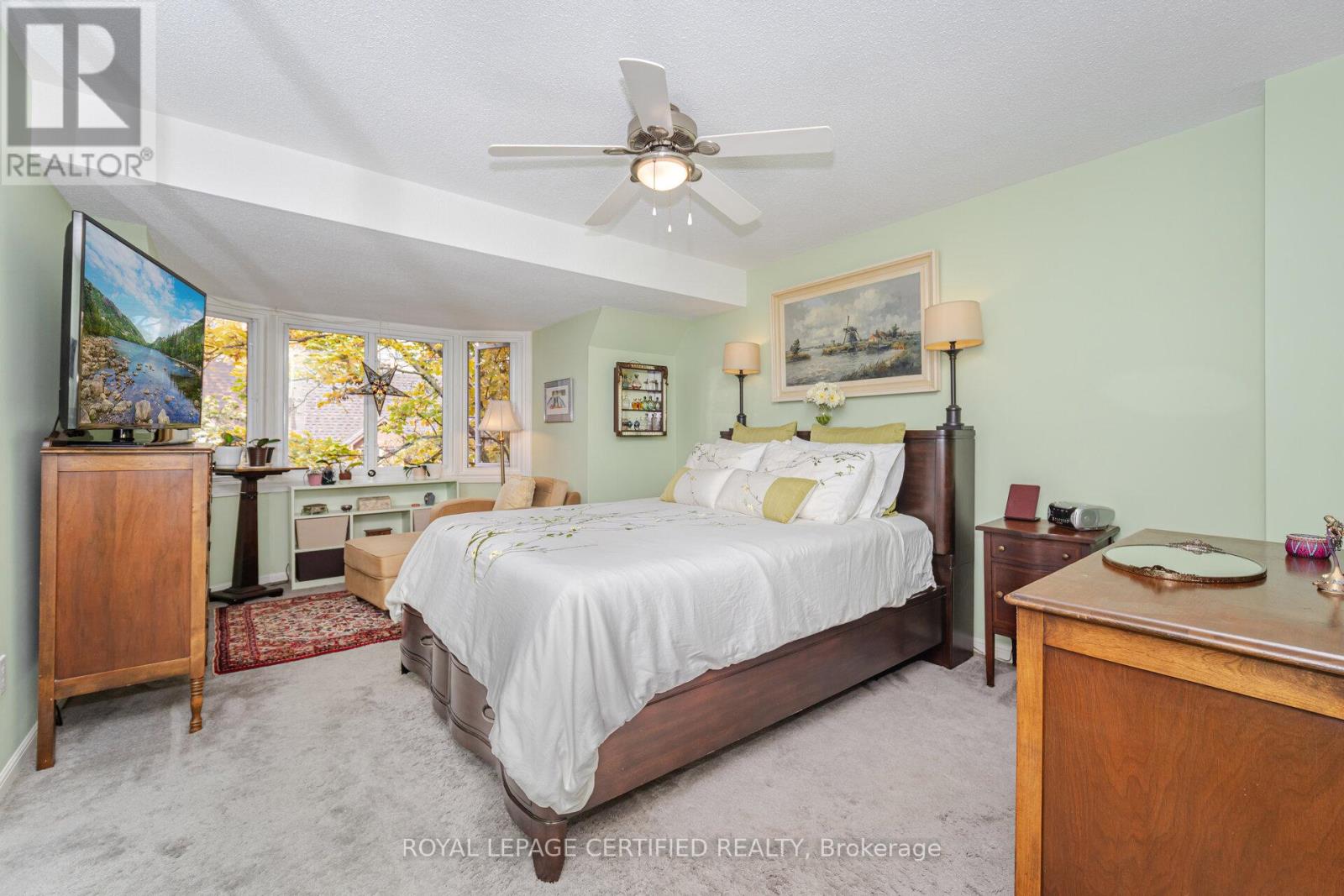 11 Longboat Avenue, Toronto, Ontario  M5A 4C9 - Photo 29 - C12480044