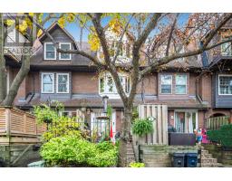 11 LONGBOAT AVENUE, Toronto, Ontario