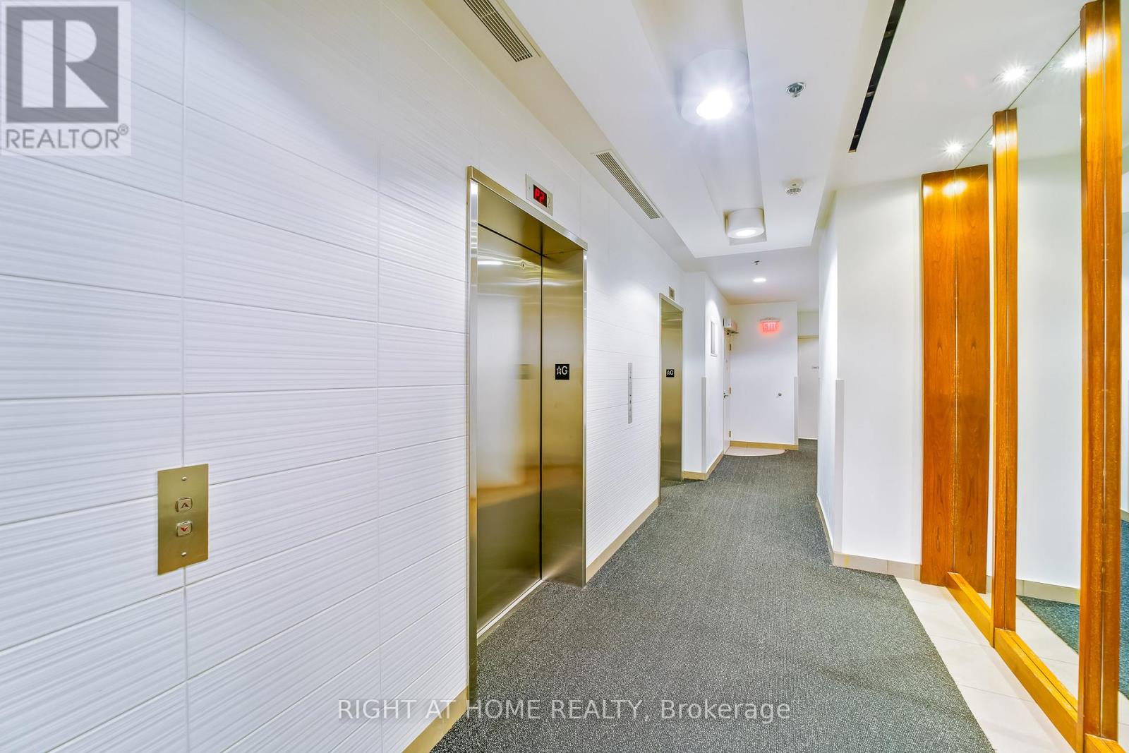 2902 - 33 Singer Court, Toronto, Ontario  M2K 0B4 - Photo 17 - C12480066