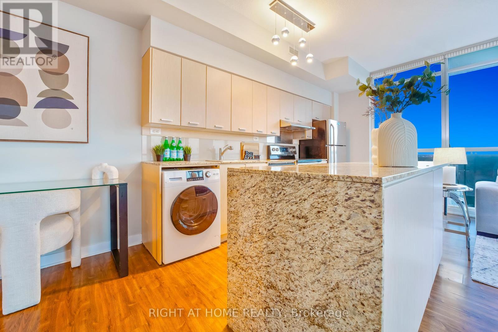 2902 - 33 Singer Court, Toronto, Ontario  M2K 0B4 - Photo 6 - C12480066