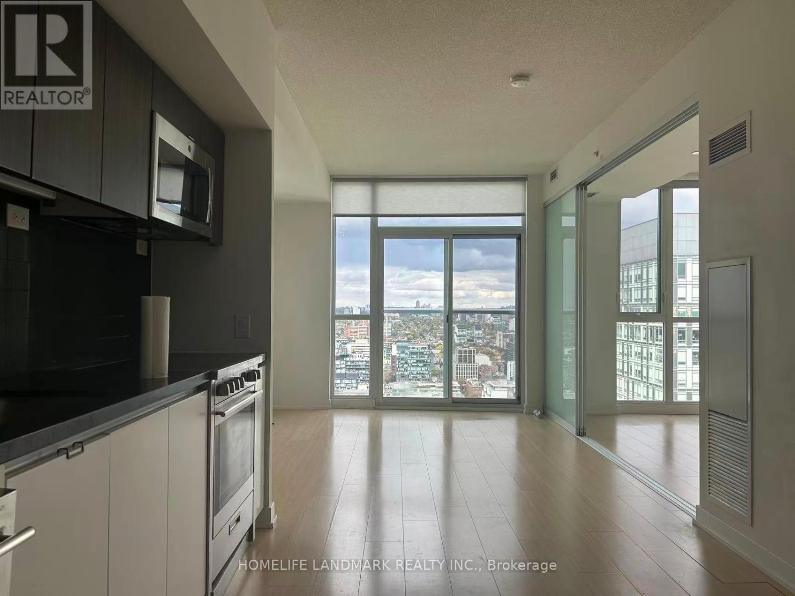 4309 - 85 Queens Wharf Road, Toronto (Waterfront Communities), Ontario  M5V 0J9 - Photo 3 - C12480085
