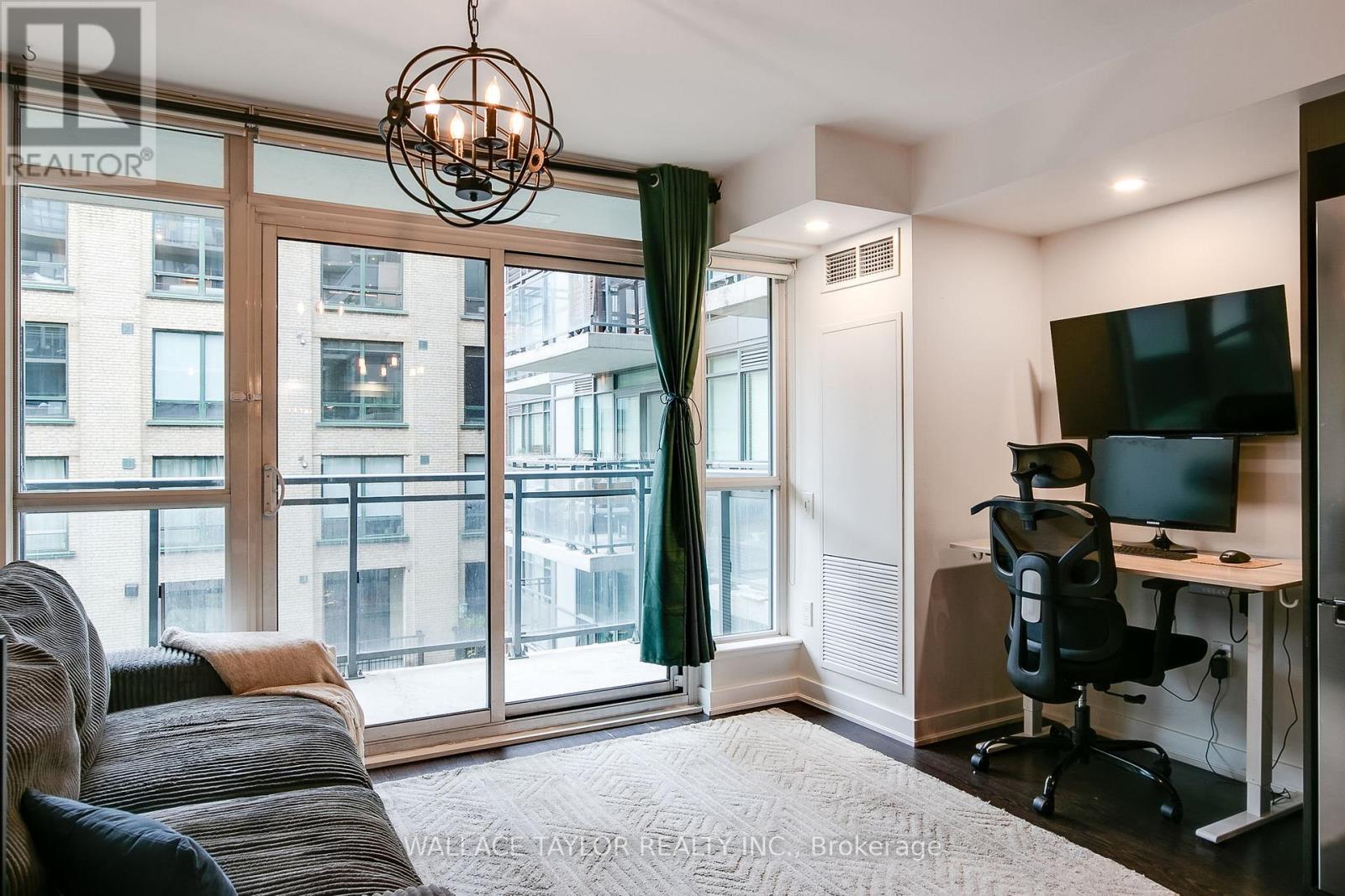 412 - 775 King Street W, Toronto, Ontario  M5V 2K3 - Photo 4 - C12480088